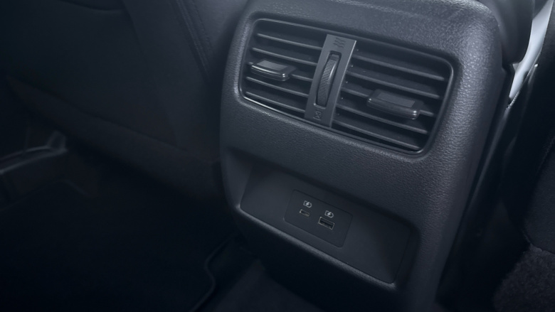 Nissan Qashqai 1.3 DiG-T MH N-Connecta 5dr Petrol Hatchback